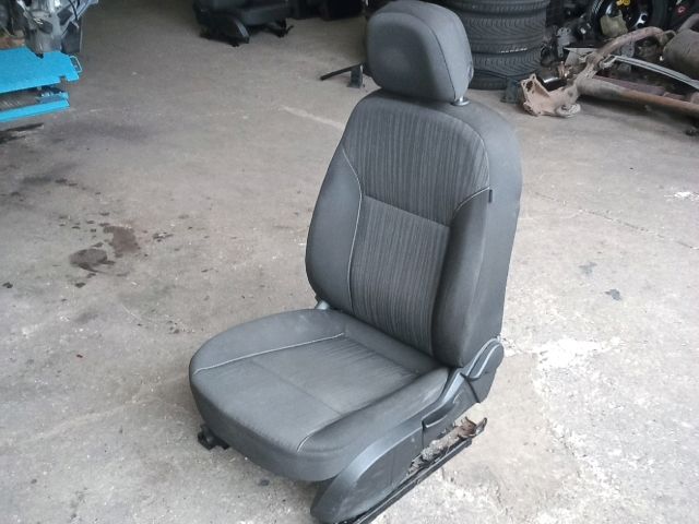 bontott OPEL ASTRA J Bal első Ülés