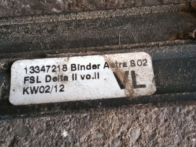 bontott OPEL ASTRA J Bal első Vízlehúzó Gumicsík