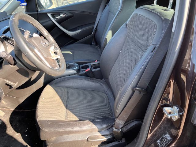 bontott OPEL ASTRA J Bal első Zsanér