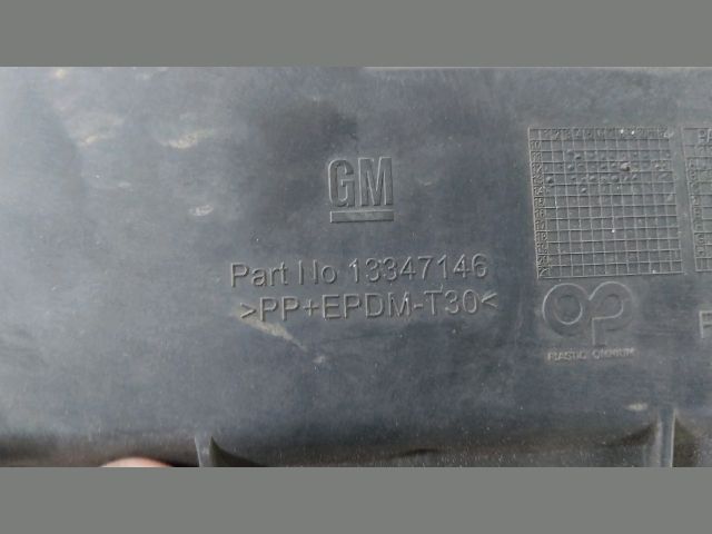 bontott OPEL ASTRA J Bal Fényszóró Tartó