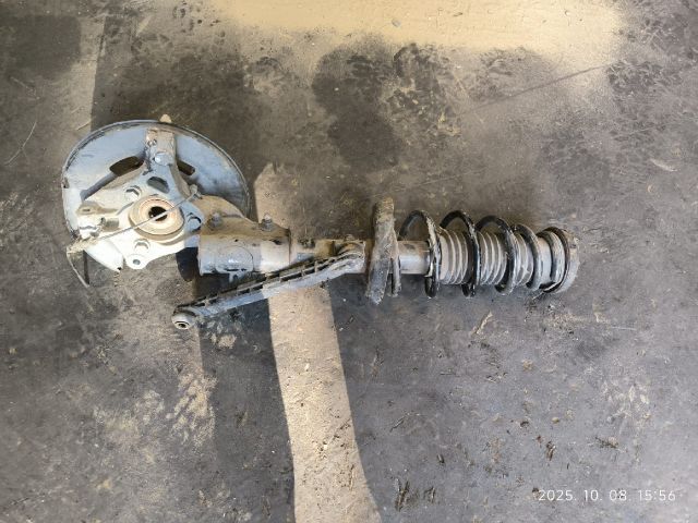 bontott OPEL ASTRA J Bal Gólyaláb Csonkállvánnyal