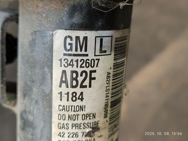 bontott OPEL ASTRA J Bal Gólyaláb Csonkállvánnyal