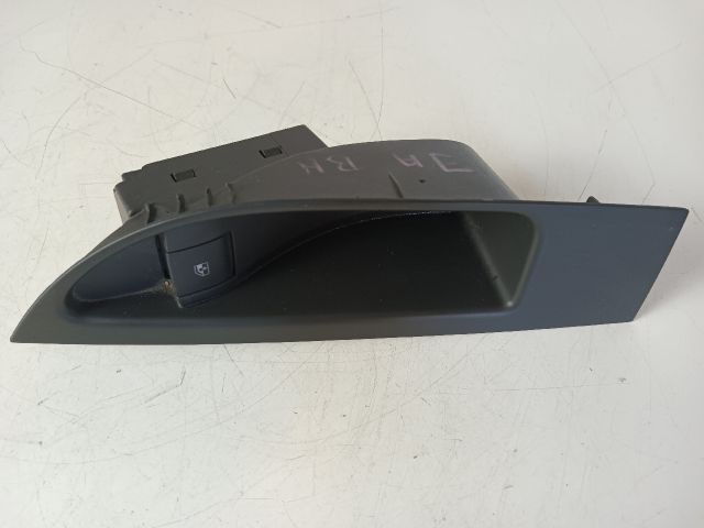 bontott OPEL ASTRA J Bal hátsó Ablakemelő Kapcsoló