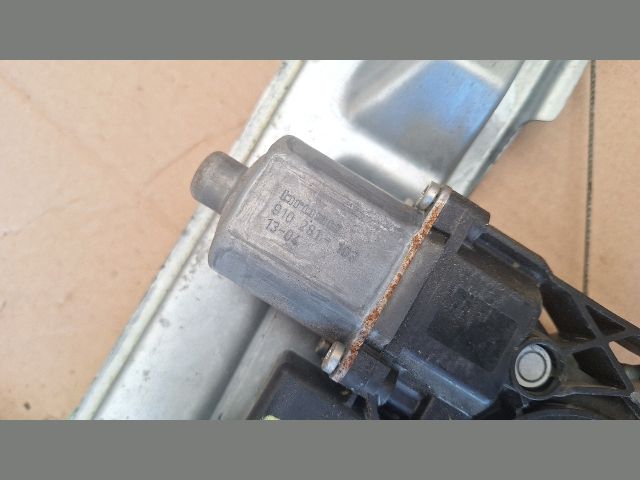 bontott OPEL ASTRA J Bal hátsó Ablakemelő Szerkezet (Elektromos)