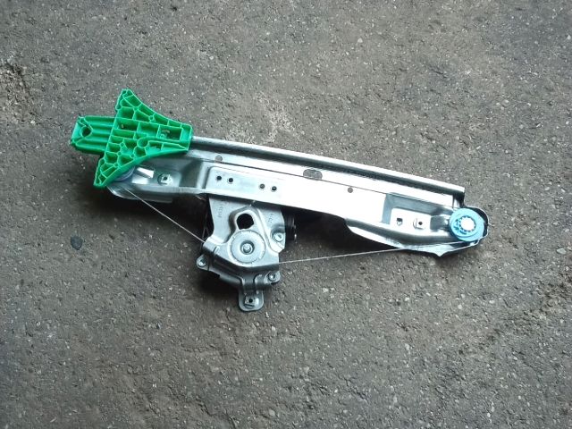 bontott OPEL ASTRA J Bal hátsó Ablakemelő Szerkezet (Elektromos)