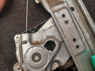 bontott OPEL ASTRA J Bal hátsó Ablakemelő Szerkezet (Elektromos)