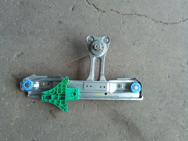 bontott OPEL ASTRA J Bal hátsó Ablakemelő Szerkezet (Mechanikus)