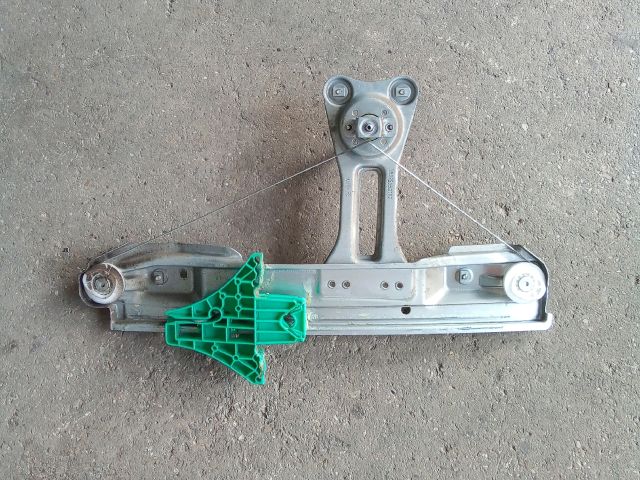 bontott OPEL ASTRA J Bal hátsó Ablakemelő Szerkezet (Mechanikus)