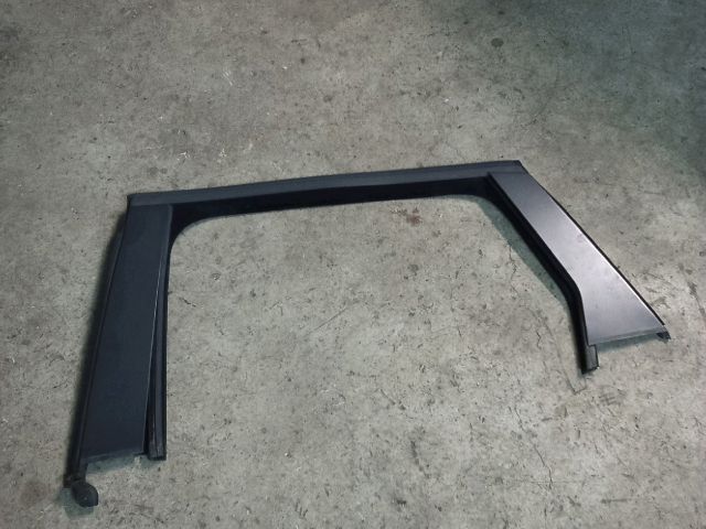 bontott OPEL ASTRA J Bal hátsó Ablakvezető Gumi