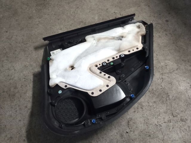 bontott OPEL ASTRA J Bal hátsó Ajtó Kárpit