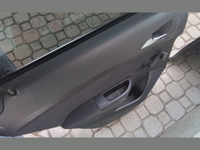 bontott OPEL ASTRA J Bal hátsó Ajtó (Részeivel)