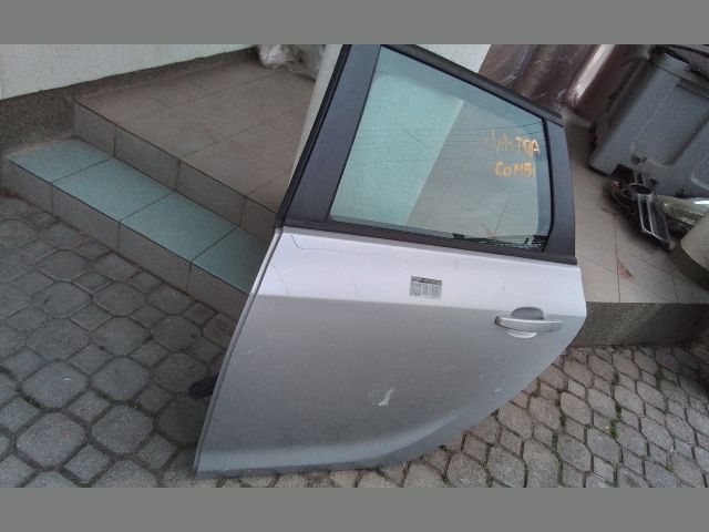 bontott OPEL ASTRA J Bal hátsó Ajtó (Részeivel)