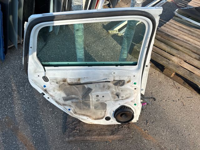 bontott OPEL ASTRA J Bal hátsó Ajtó (Üres lemez)