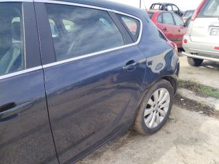bontott OPEL ASTRA J Bal hátsó Ajtó (Üres lemez)