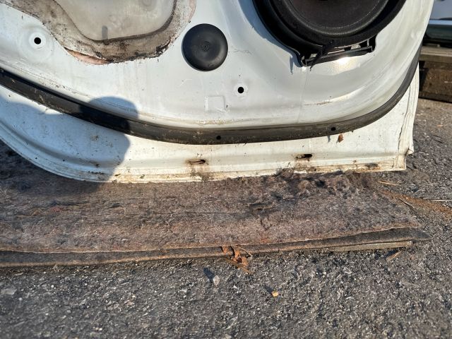 bontott OPEL ASTRA J Bal hátsó Ajtó (Üres lemez)