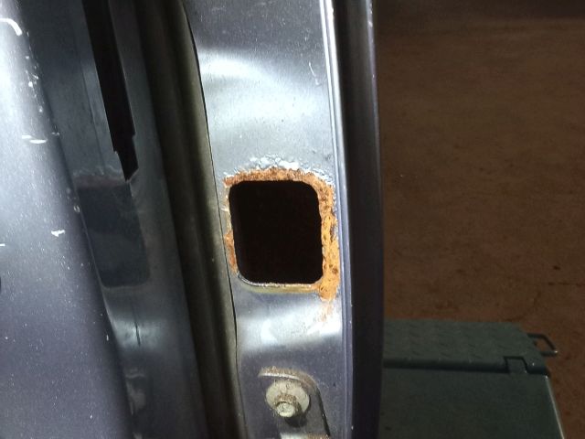 bontott OPEL ASTRA J Bal hátsó Ajtó (Üres lemez)