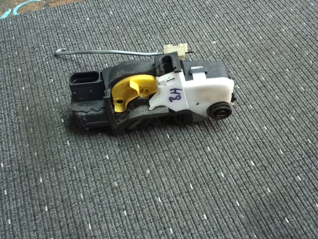 bontott OPEL ASTRA J Bal hátsó Ajtózár