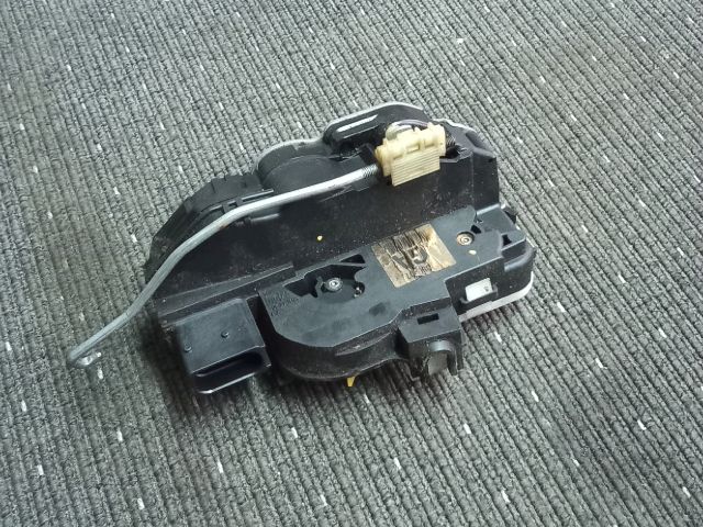 bontott OPEL ASTRA J Bal hátsó Ajtózár