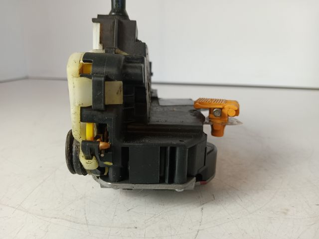 bontott OPEL ASTRA J Bal hátsó Ajtózár