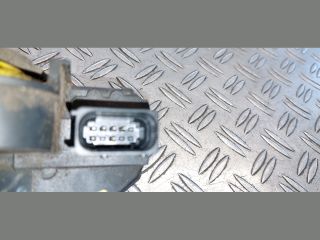 bontott OPEL ASTRA J Bal hátsó Ajtózár