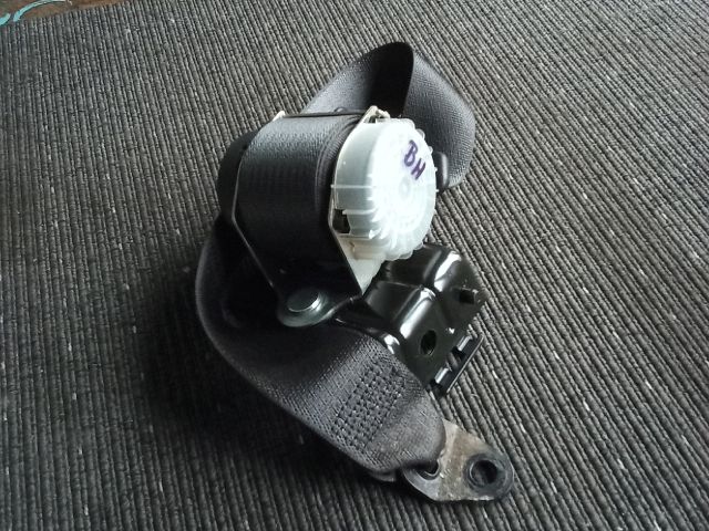 bontott OPEL ASTRA J Bal hátsó Biztonsági Öv