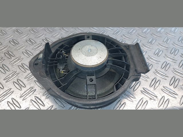 bontott OPEL ASTRA J Bal hátsó Hangszóró