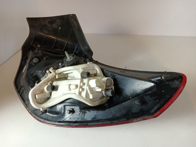 bontott OPEL ASTRA J Bal Hátsó Lámpa