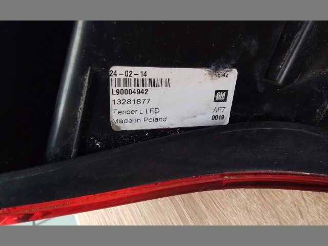 bontott OPEL ASTRA J Bal Hátsó Lámpa