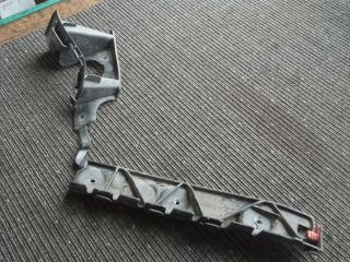 bontott OPEL ASTRA J Bal hátsó Oldal Lökhárító Tartó (Műanyag)