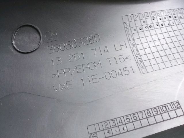 bontott OPEL ASTRA J Bal hátsó Ülés melletti Kárpit