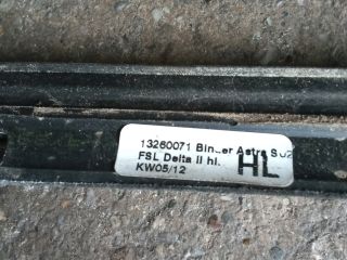 bontott OPEL ASTRA J Bal hátsó Vízlehúzó Gumicsík