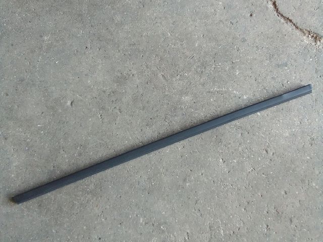 bontott OPEL ASTRA J Bal hátsó Vízlehúzó Gumicsík