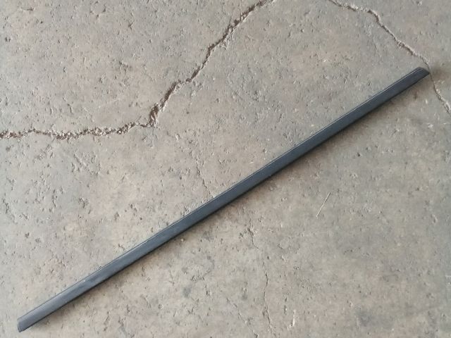 bontott OPEL ASTRA J Bal hátsó Vízlehúzó Gumicsík