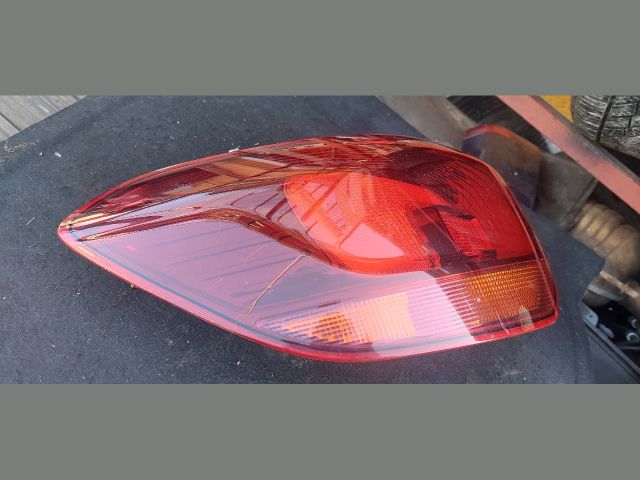 bontott OPEL ASTRA J Bal Külső Hátsó Lámpa