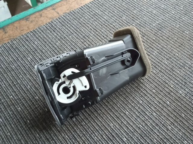 bontott OPEL ASTRA J Bal Szellőző