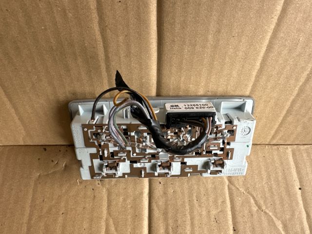 bontott OPEL ASTRA J Belső Világítás Tetőablak Vezérlővel