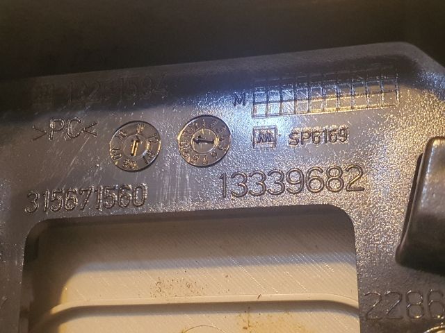 bontott OPEL ASTRA J Beltér Világítás Első