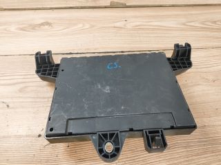 bontott OPEL ASTRA J Biztosítéktábla Csomagtér