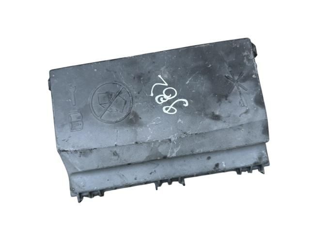 bontott OPEL ASTRA J Biztosítéktábla Fedél