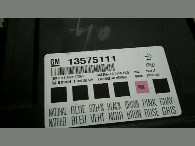 bontott OPEL ASTRA J Biztosítéktábla Utastér