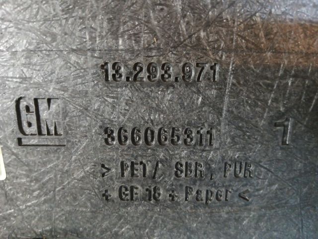 bontott OPEL ASTRA J Csomagtér Kárpit