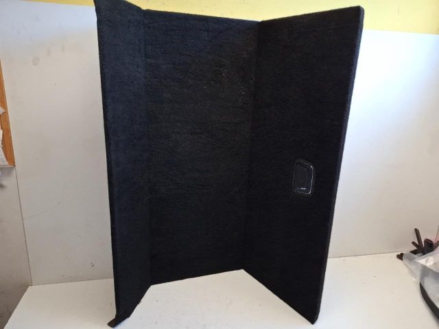 bontott OPEL ASTRA J Csomagtér Kárpit