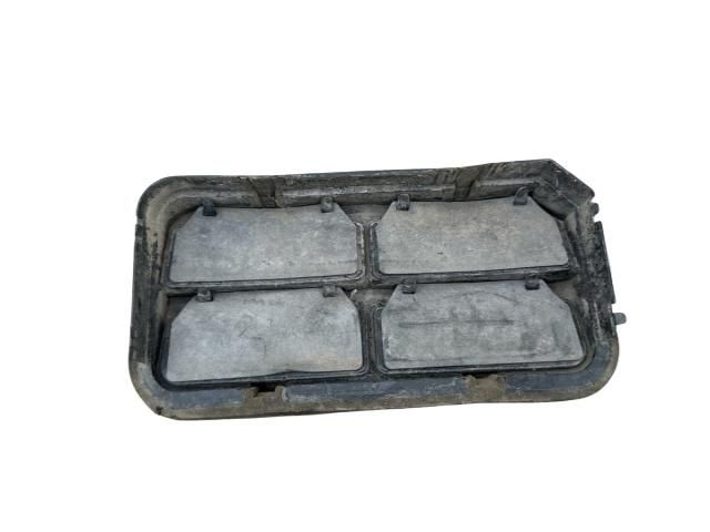 bontott OPEL ASTRA J Csomagtér Szellőző Bal