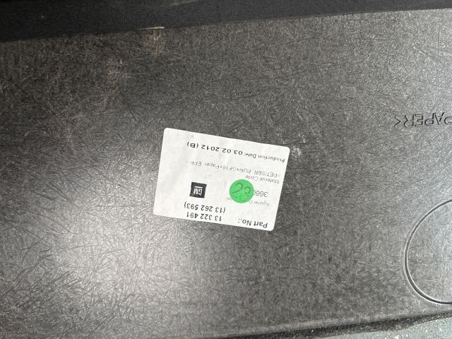 bontott OPEL ASTRA J Csomagtér Tálca