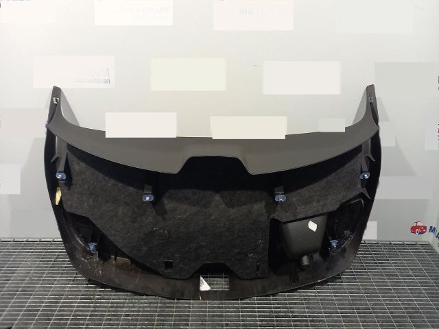 bontott OPEL ASTRA J Csomagtérajtó Díszléc