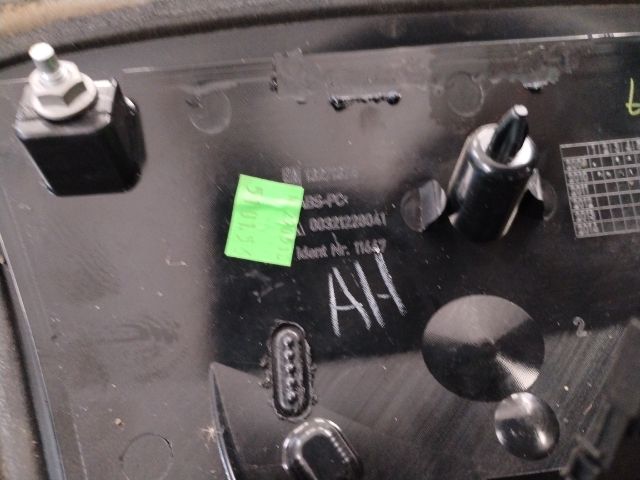 bontott OPEL ASTRA J Csomagtérajtó Kapcsoló