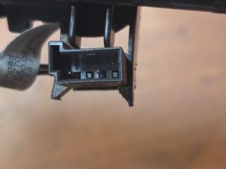 bontott OPEL ASTRA J Csomagtérajtó Kapcsoló