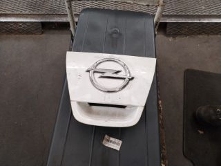 bontott OPEL ASTRA J Csomagtérajtó Kapcsoló