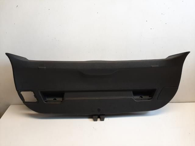 bontott OPEL ASTRA J Csomagtérajtó Kárpit