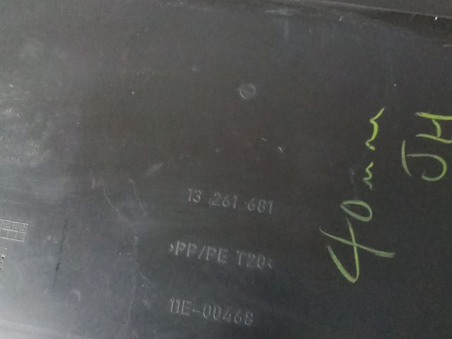 bontott OPEL ASTRA J Csomagtérajtó Kárpit